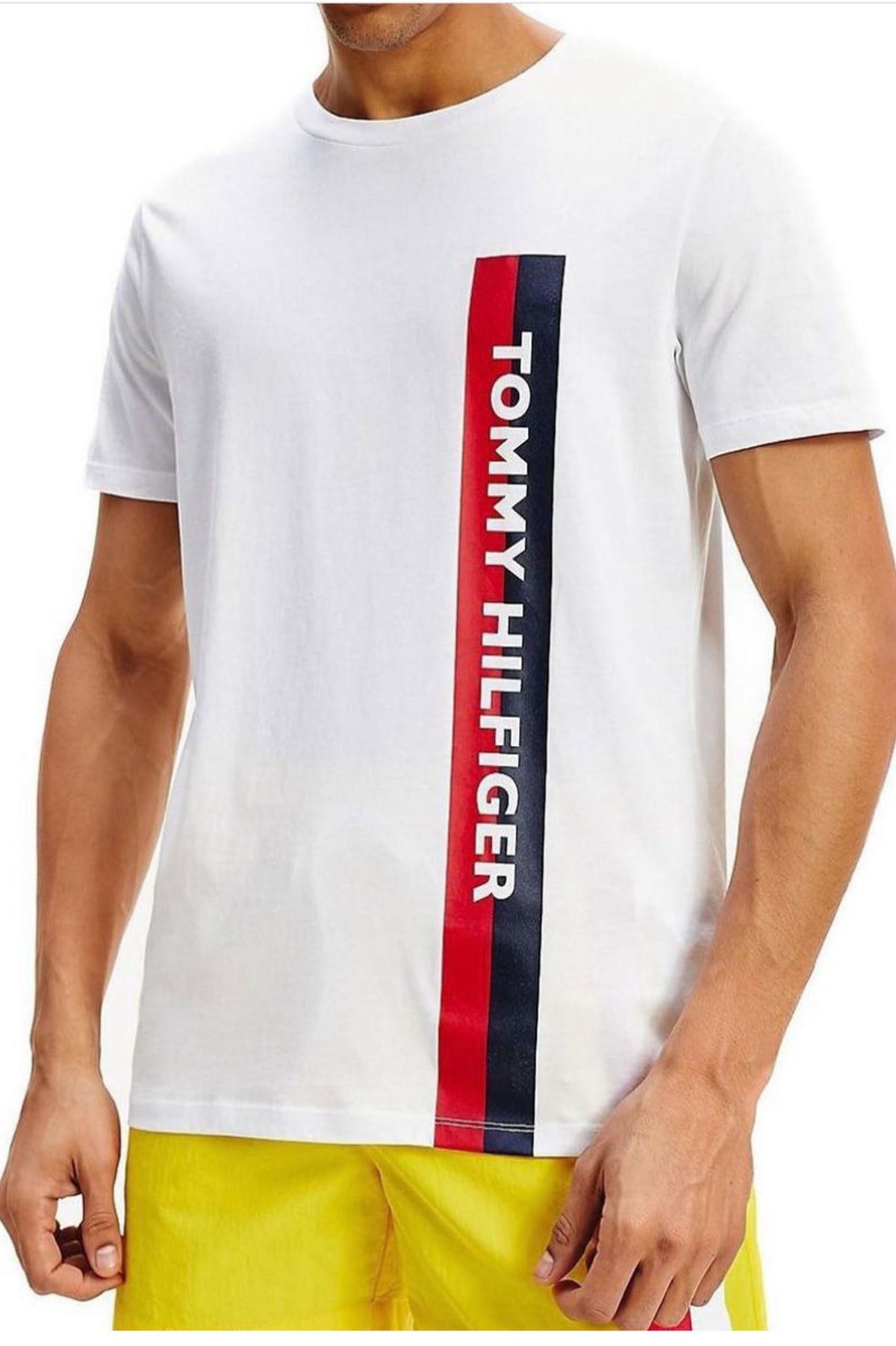 TOMMY HILFIGER T-SHIRT