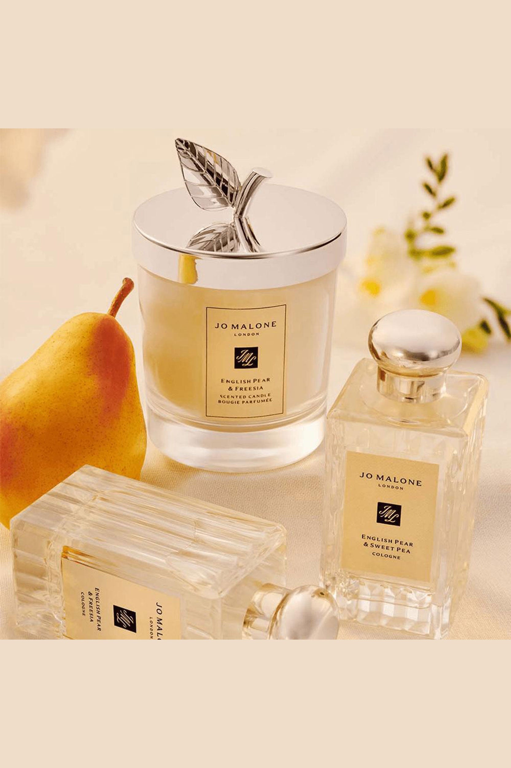 JO MALONE ENGLISH PEAR & FREESIA CANDLE