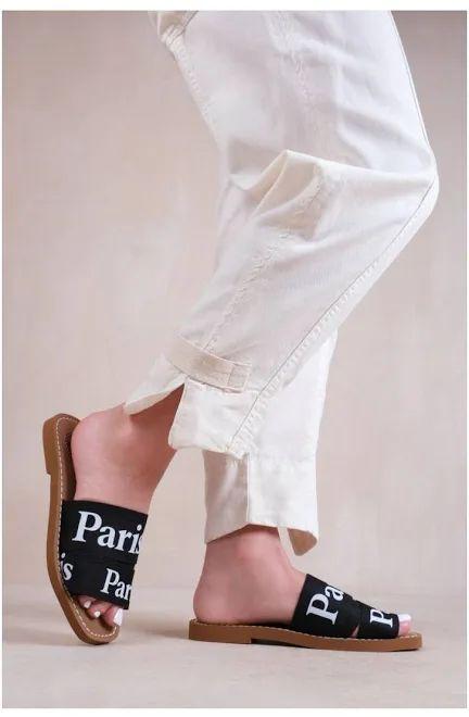 STRAP SANDALS